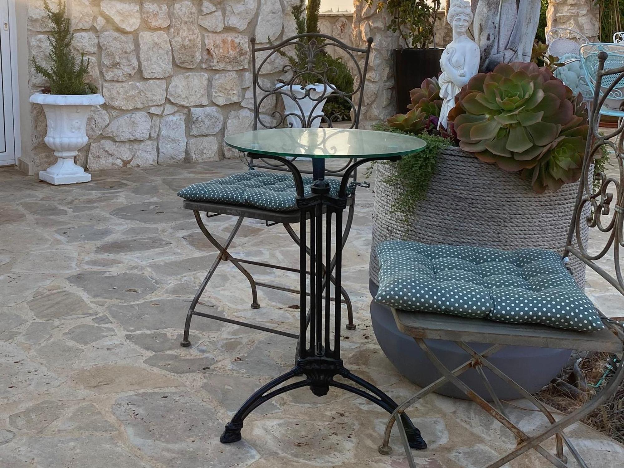Oikos Selinolithos *